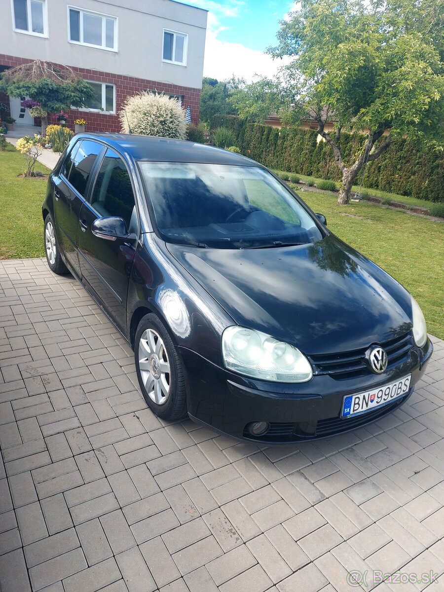 Wolsvagen golf 5 85.kw 1.6 benzín 6 rýchlostný manual