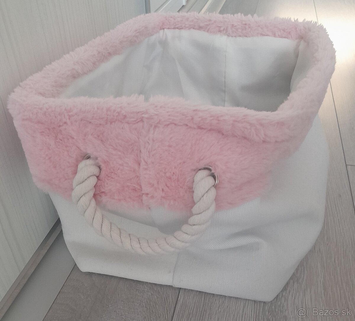 Uložný box