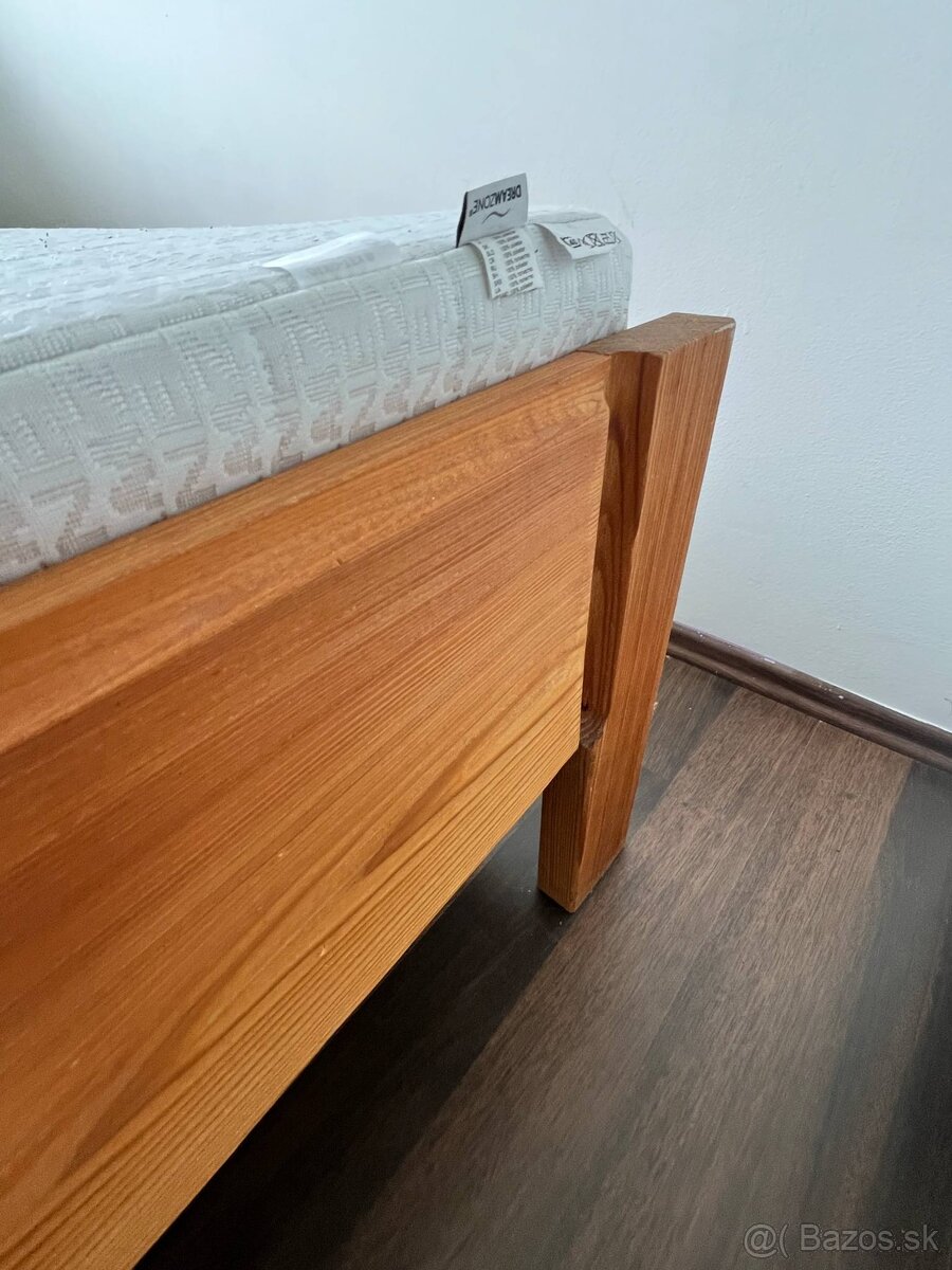 Pistel z masivu 160 x 200