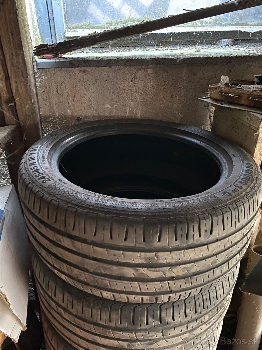 Pneumatiky Barum 245/45 R18