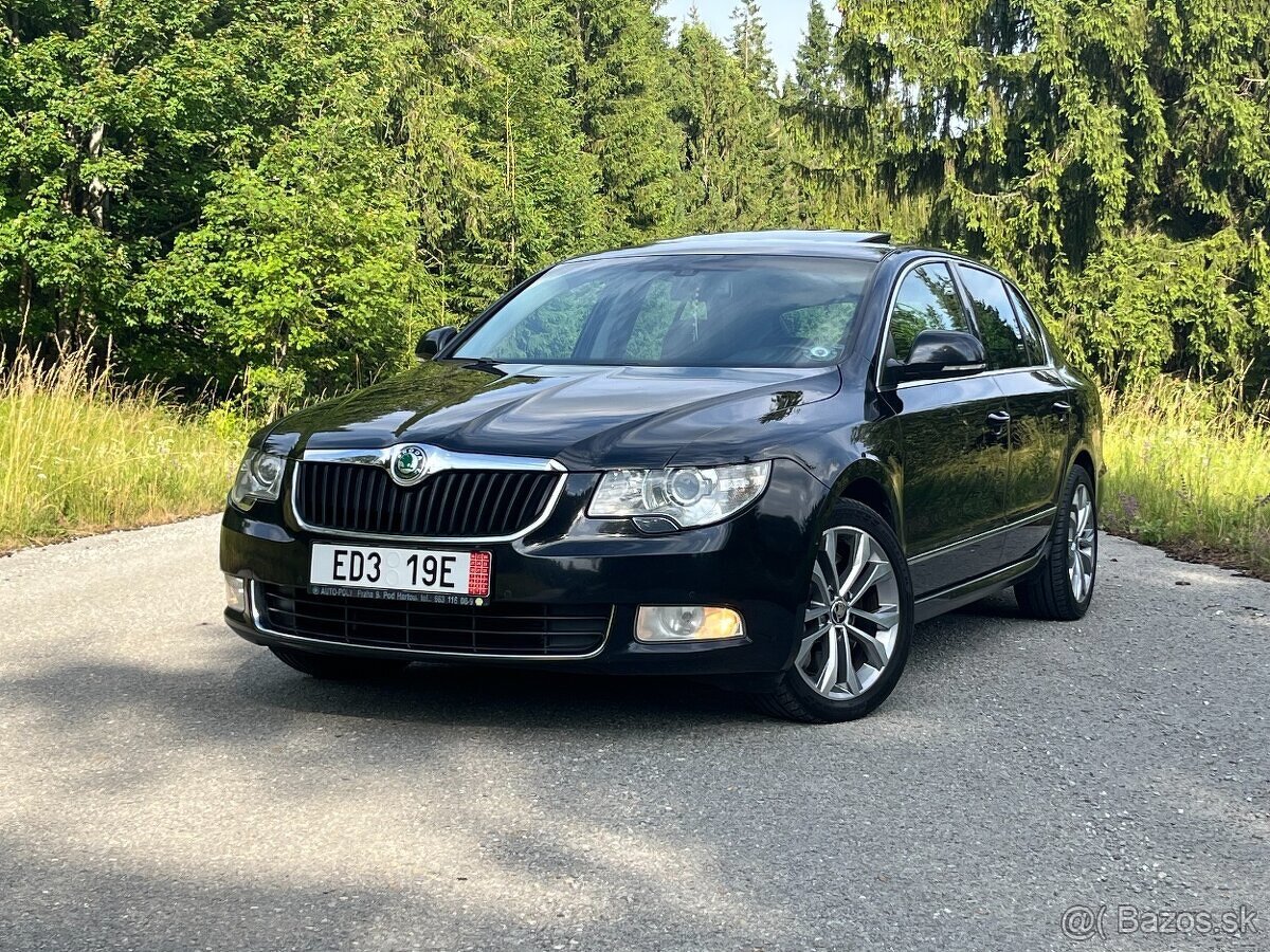 Škoda Superb 3.6 V6 FSI 4x4 Elegance Webasto