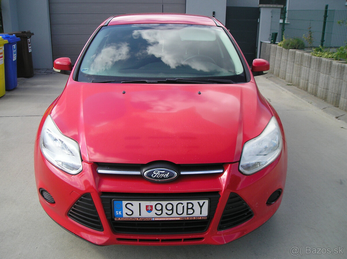 Ford Focus 1,6 benzín