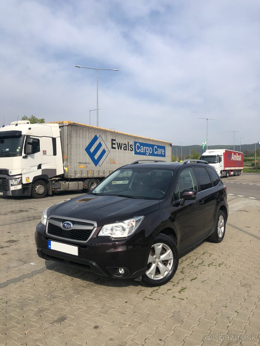Subaru Forester 2.0D 108 kW • 4×4 • 6MT • koža • strešné okn