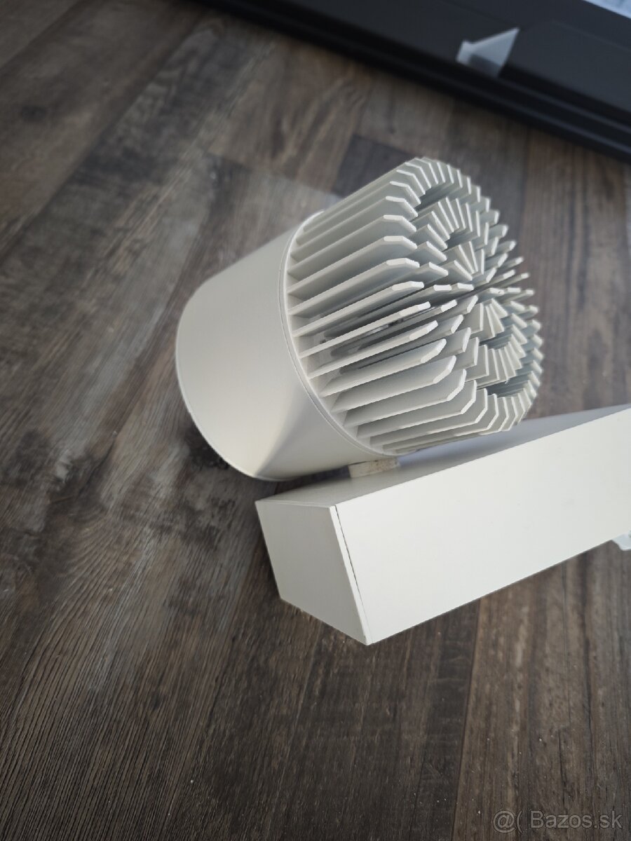 Kolajnicove svetla GLOBAL