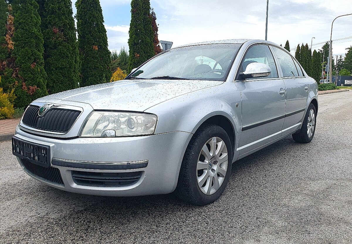 Škoda Superb 2.0 TDI Comfort DPF 6M