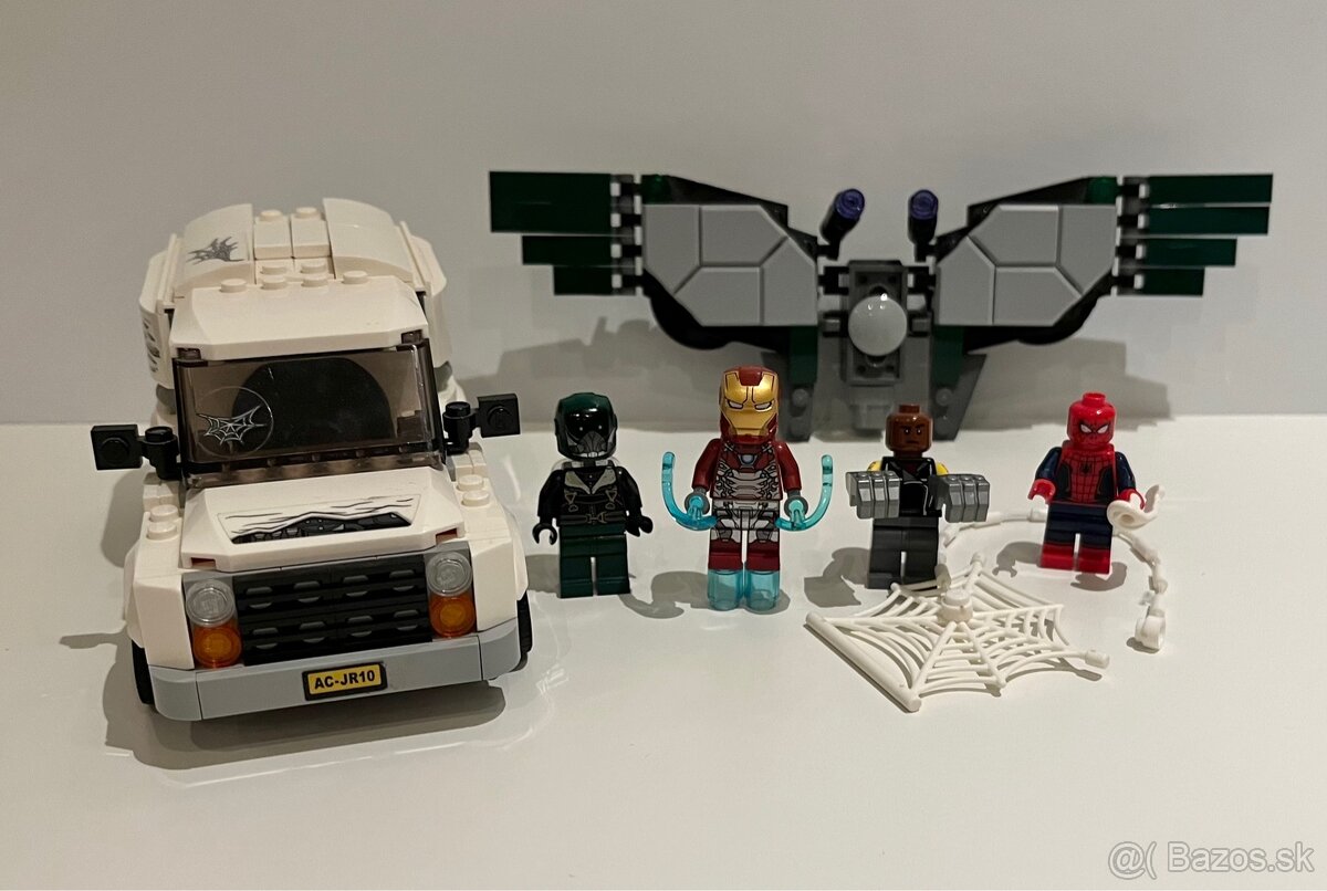 Lego Spiderman Homecoming 76083