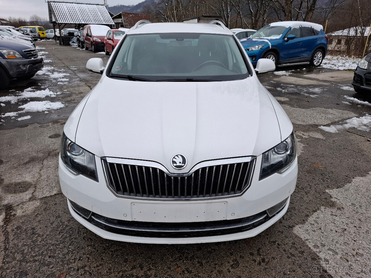ŠKODA SUPERB COMBI 1,6 TDi 77kW 2013