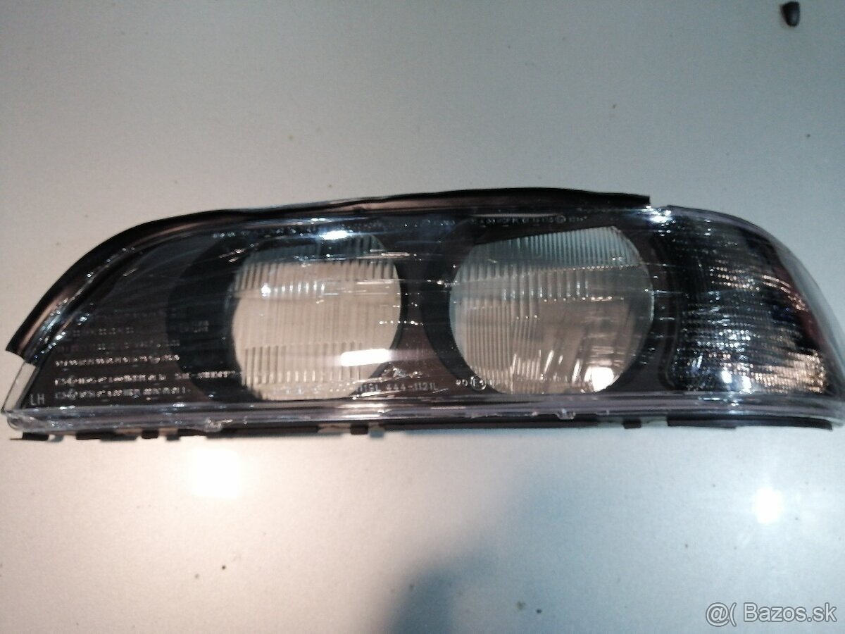 Kryt ľavého predného svetla - BMW 5 E39