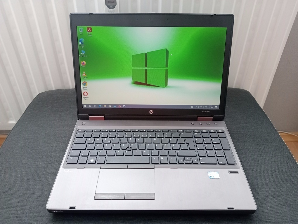Hp probook 6560b ,Intel® Core™i3 , 8gb ram , ssd , RS232
