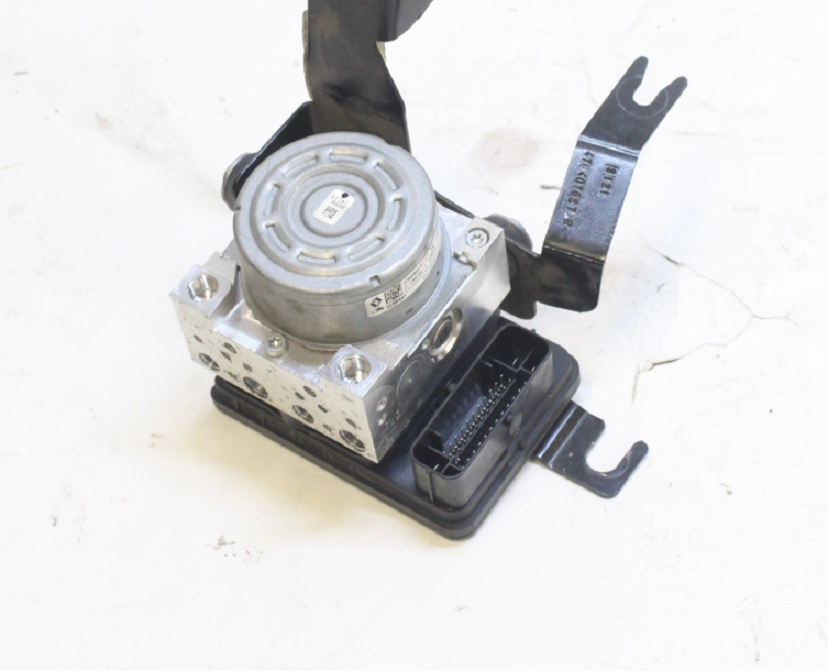 ABS kocka Renault Express II 476608081R