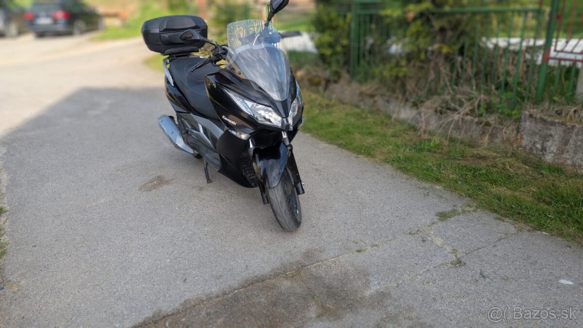 Predám Max skúter Kawasaki 125J