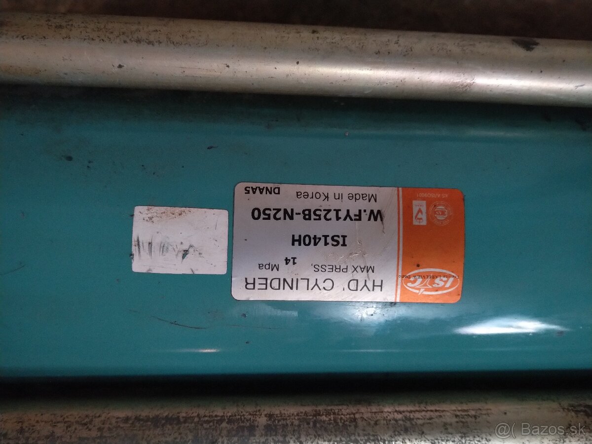 Hydraulický valec