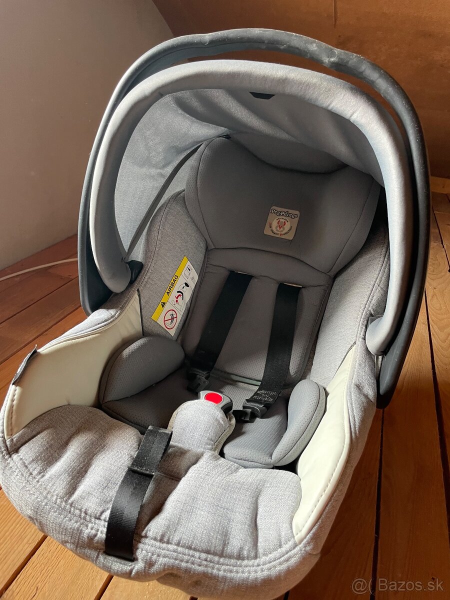 Kočik Peg Perego book plus pop up