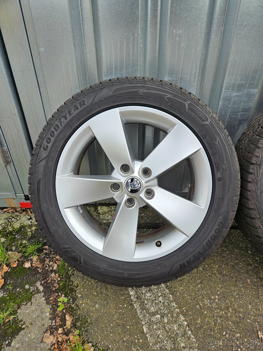 Zimní alu kola Ratikon 17" Škoda Karoq 215/55 R17