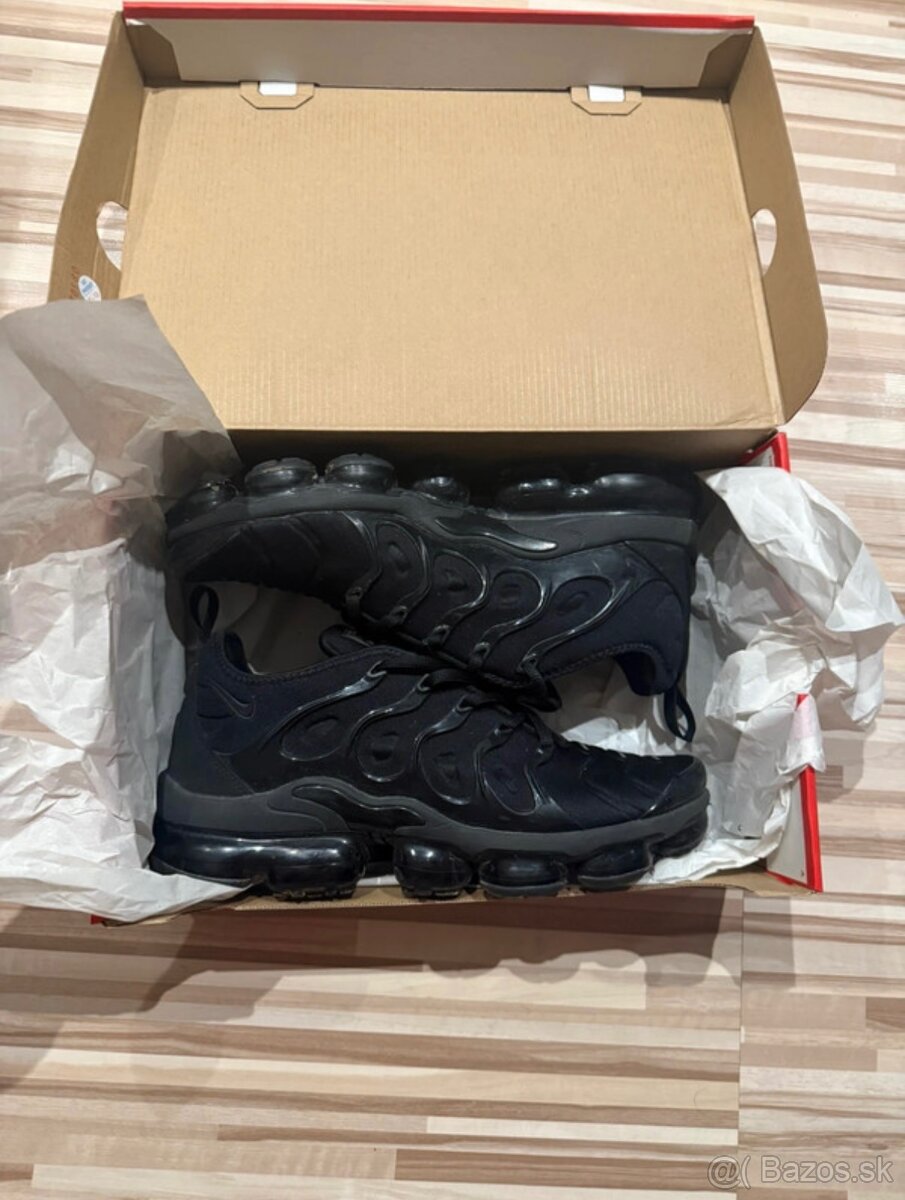Nike Air VaporMax Plus 🖤 | Veľkosť 44 |