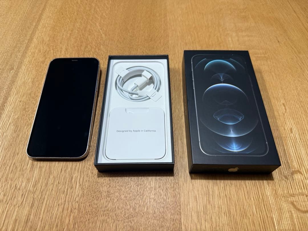 Predám iPhone 12 Pro 128gb