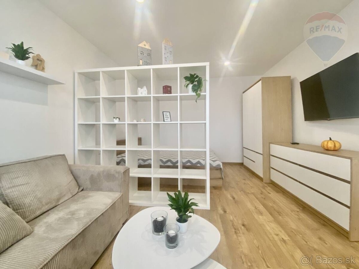 REZERVOVANÉ 1-izbový byt ul. Jesenského Prievidza