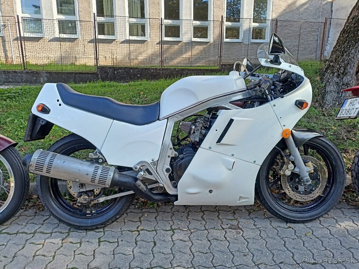 Suzuki GSX-R 750