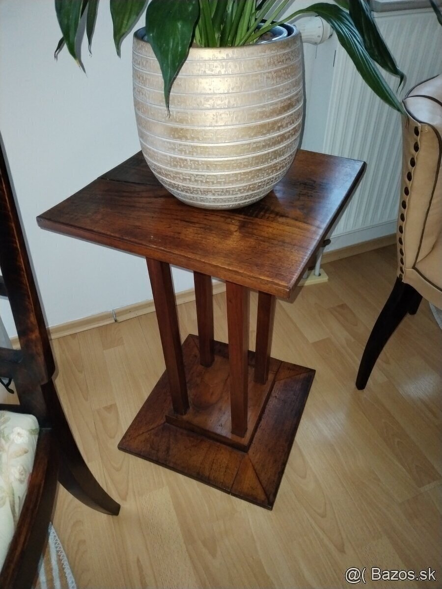 Art Deco stojan na kvety