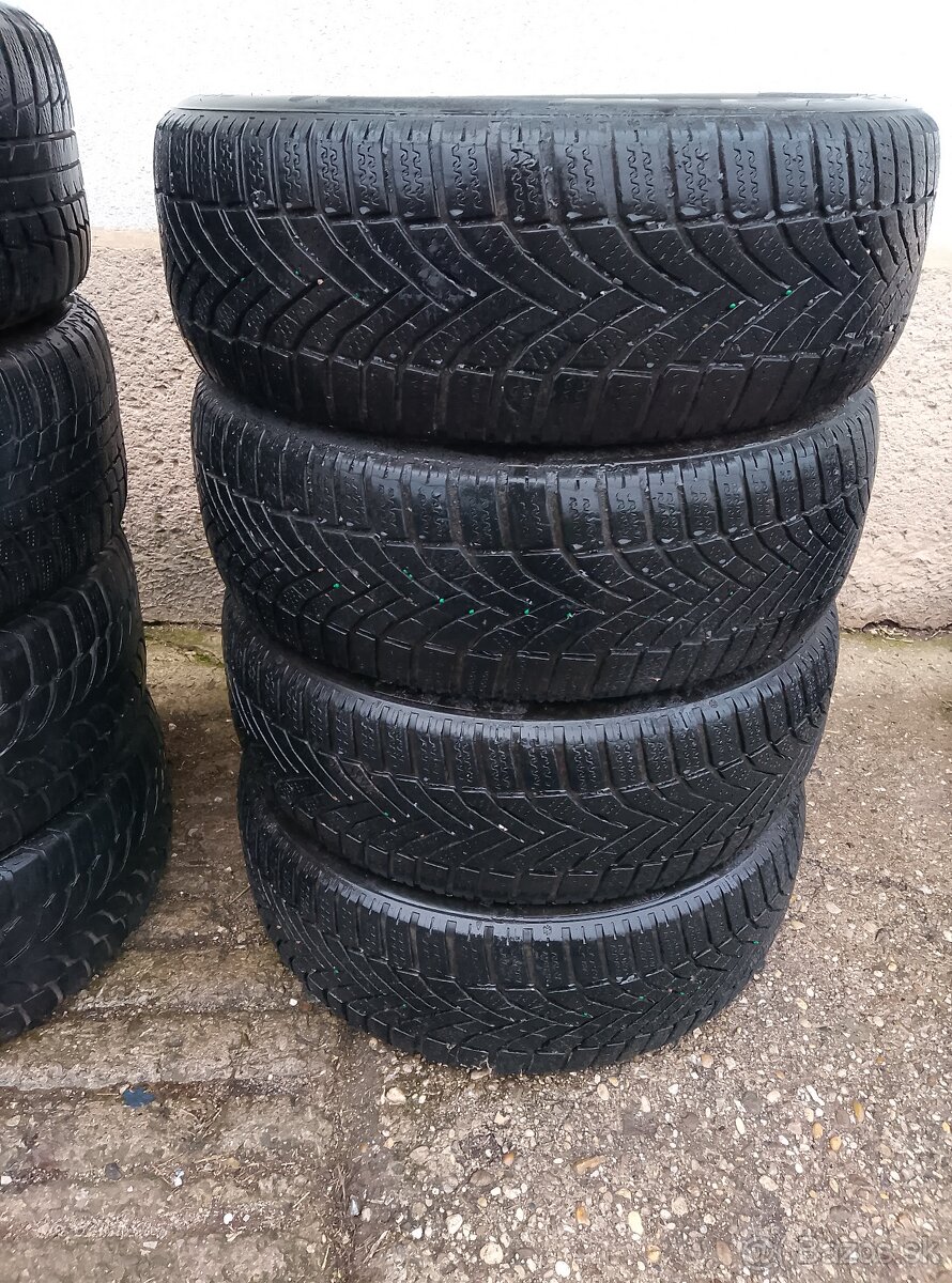 Predám 4ks Zimné Pneumatiky 215/55 R17 M+S