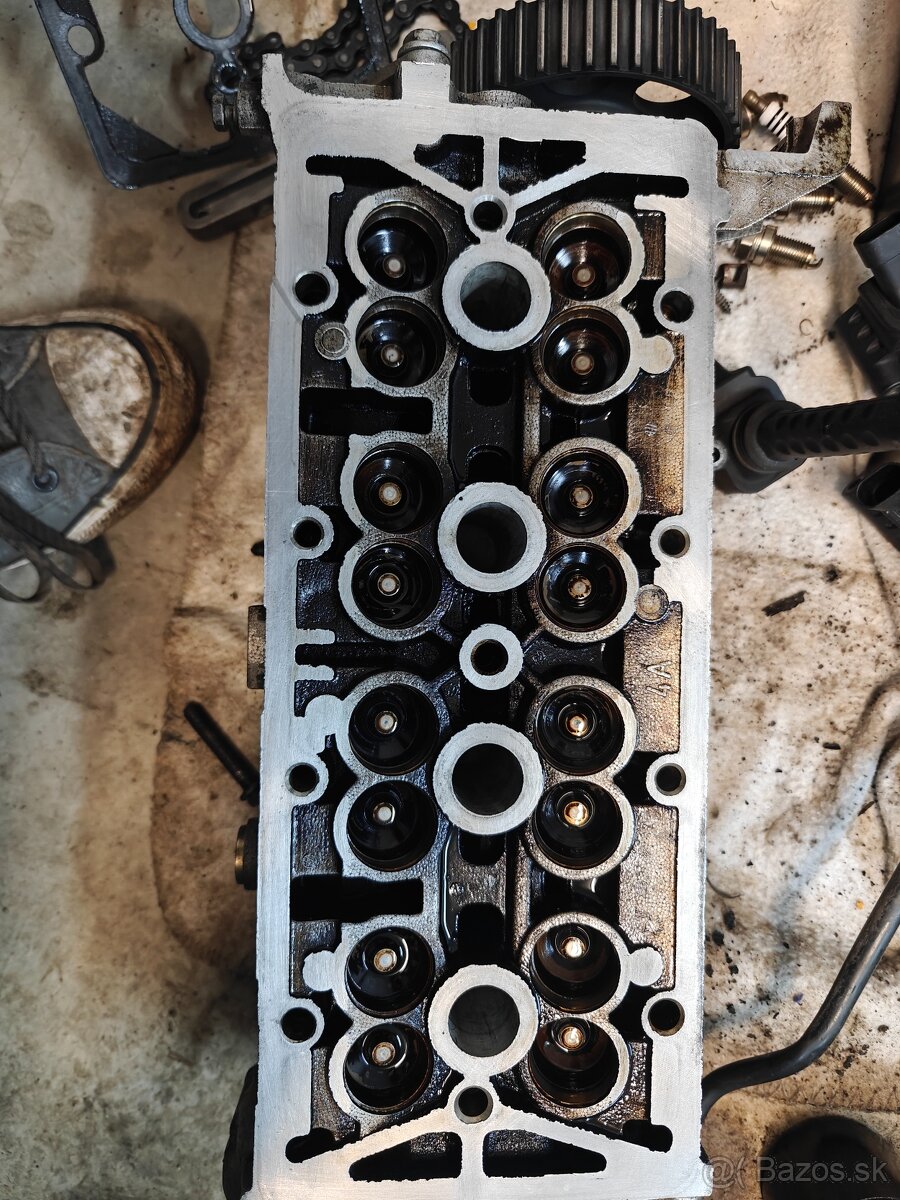 Vrchná hlava s vačkami 1.4 t-jet