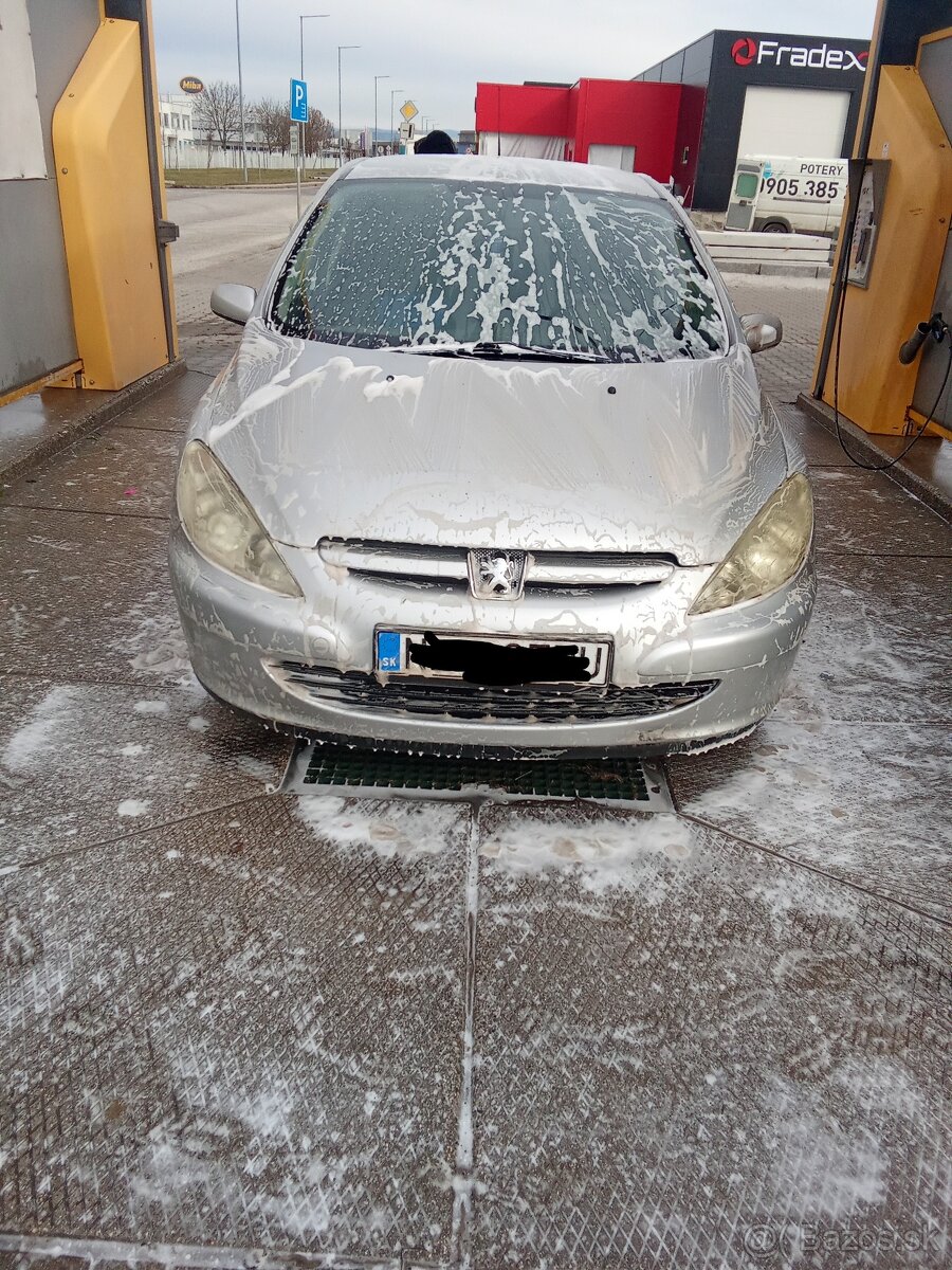 Peugeot 307