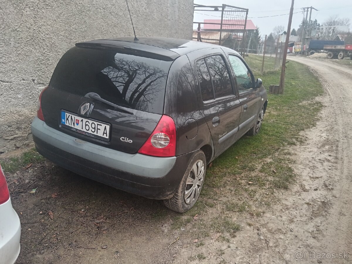 Renault clio
