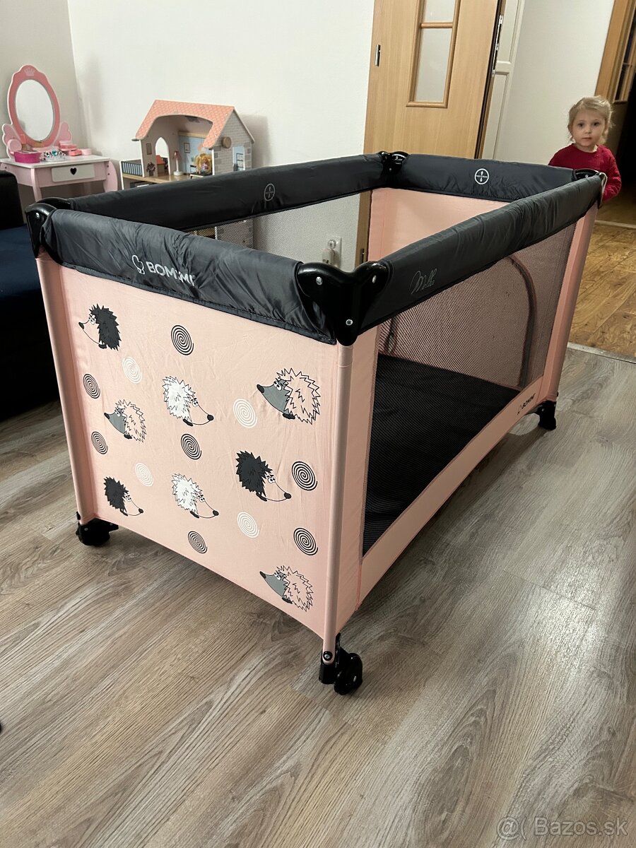 Cestovná postieľka