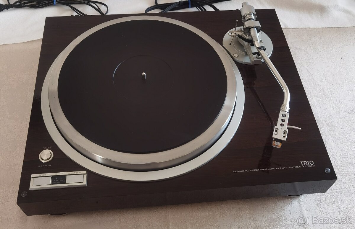 Gramofón Trio (Kenwood) KP700D