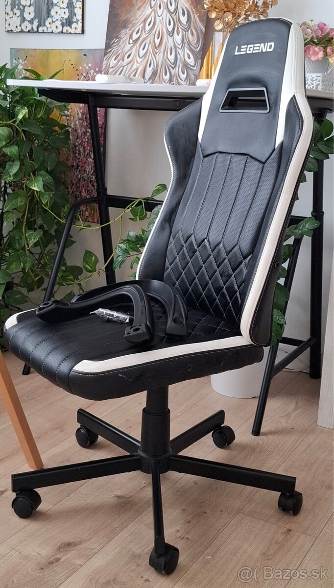 Kancelárska stolička