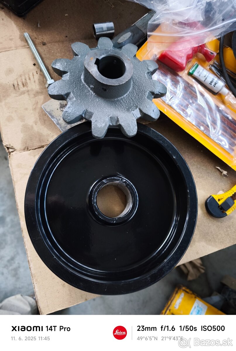 Nahradne diely na agro techniku kombajn traktor