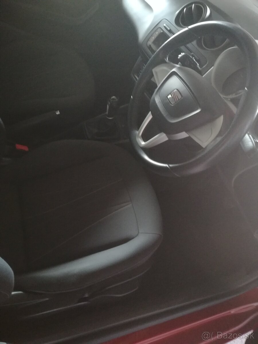 radio, diely interieru, piate dvere , seat ibiza