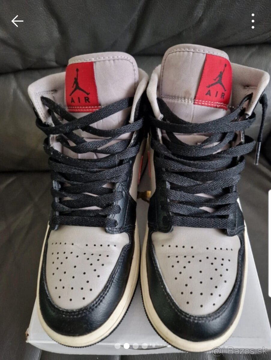 Nike Jordan 1 mid