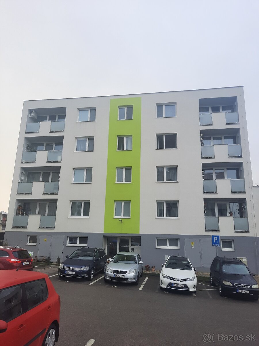 Prenájom 3i bytu v Soblahove
