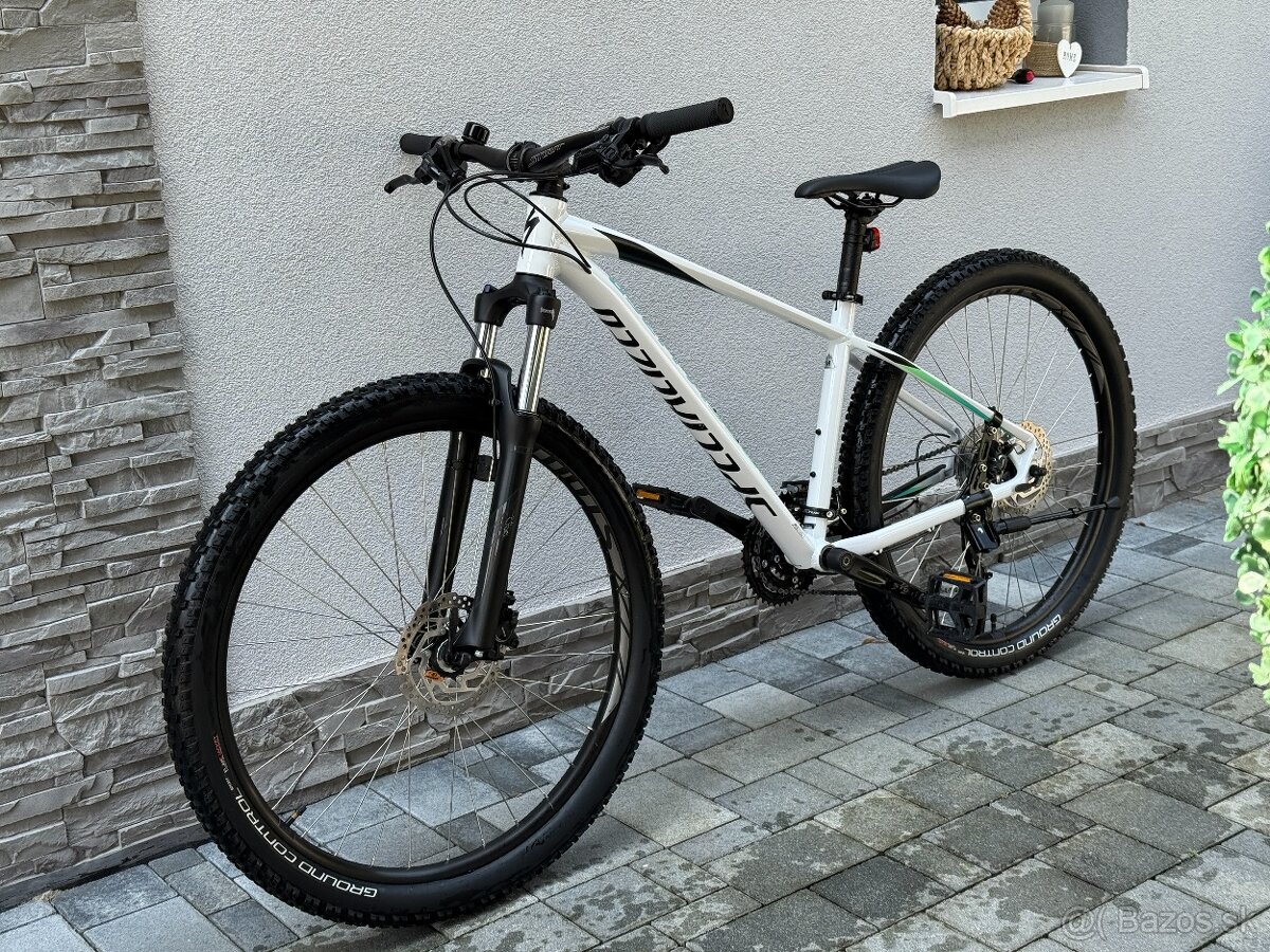 dámsky Specialized Pitch velkost M Nový 27.5