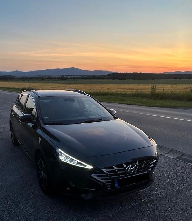 Hyundai i30 CW 1.5i CVVT Play