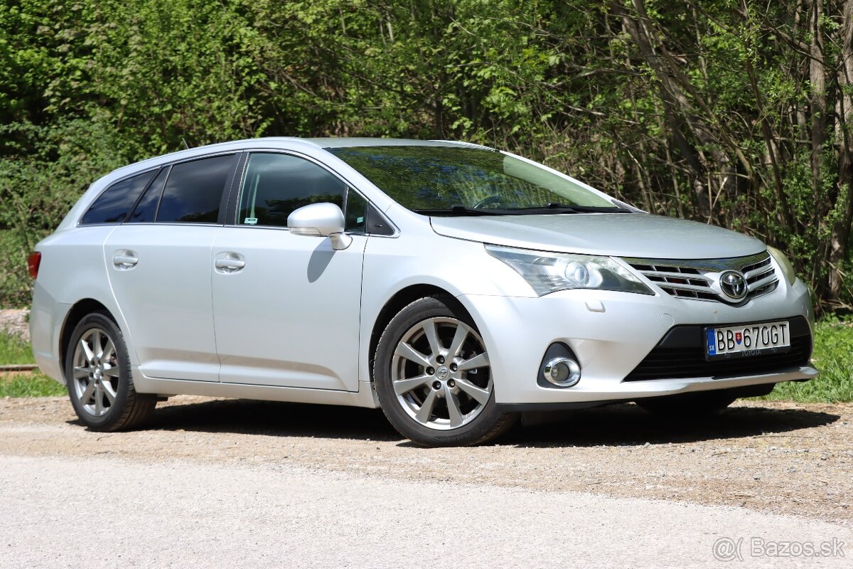 Toyota Avensis T27