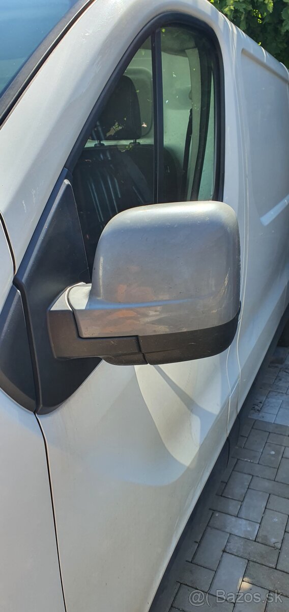 Spetne zrkadlo lave trafic 3 elektricke