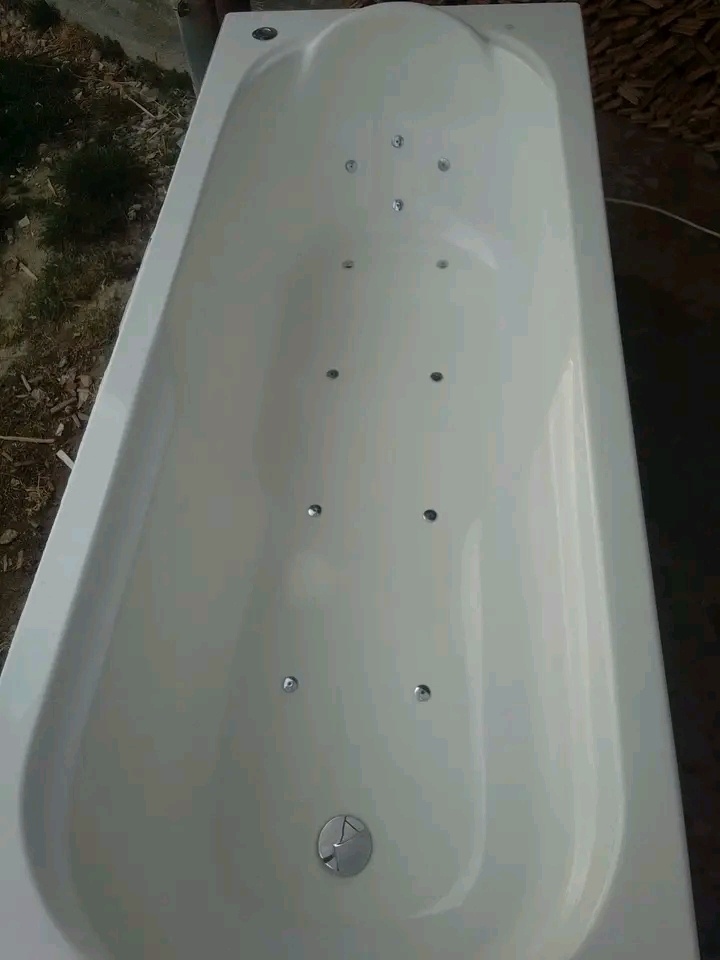 Hydromasážna vaňa
