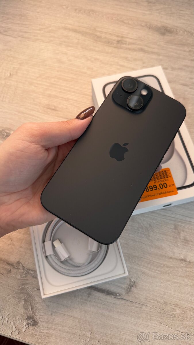 Iphone 15 256gb čierny, úplne novy