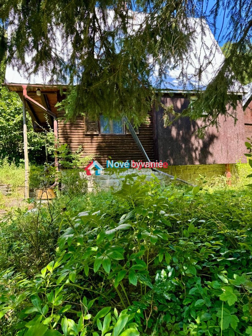 ZNÍŽENÁ CENA  Na predaj - rekreačný dom - chata v prírode , 