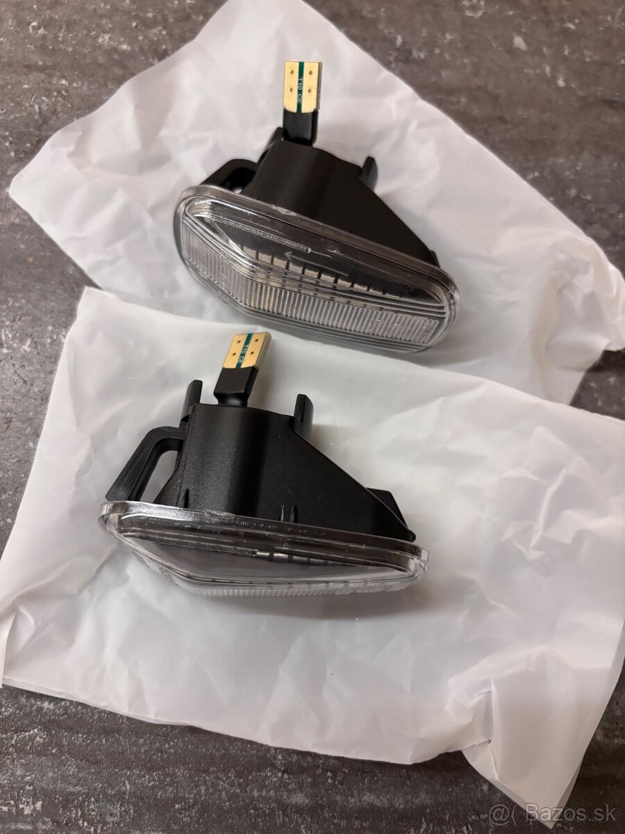 Led dynamické smerovky Honda