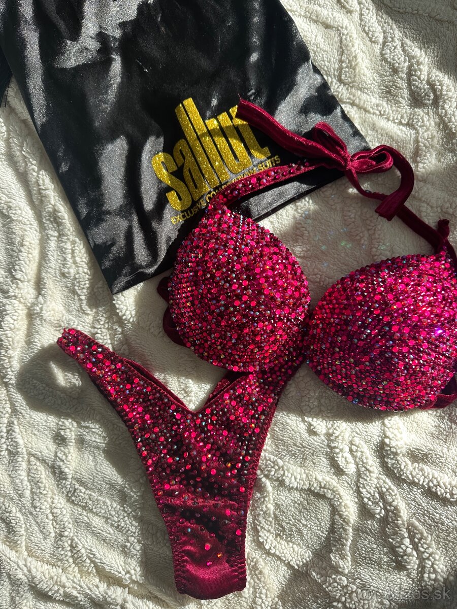 Súťažné plavky na bikini fitness