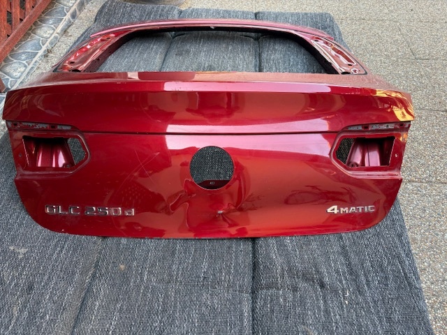 Predám zadný kufor Mercedes GLC cupé