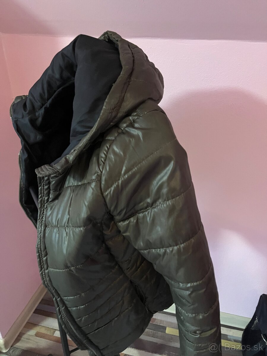 Rozne bundy velkost xs