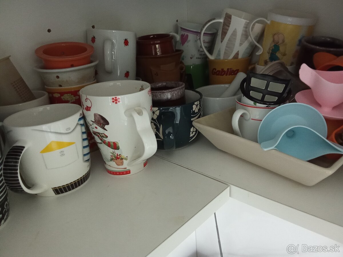 Hrnčeky rôzne