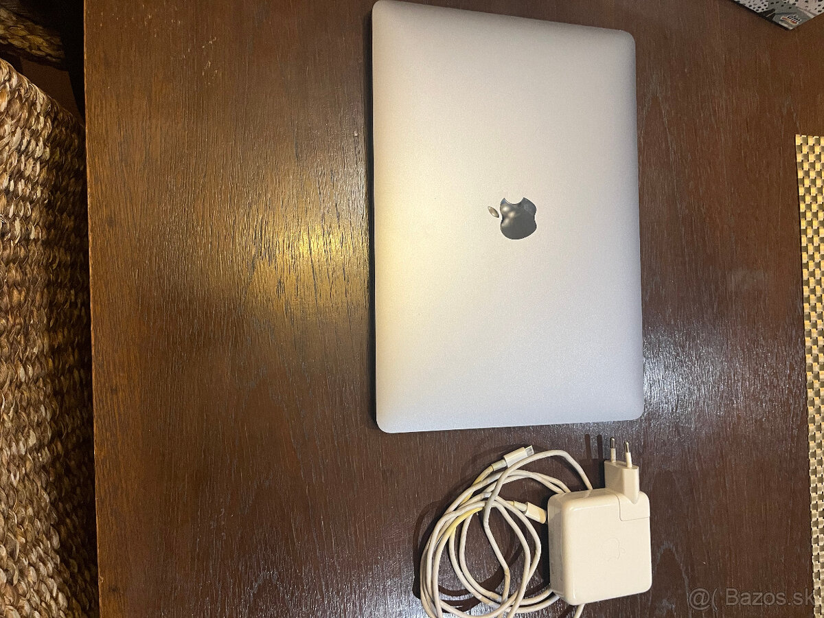MacBook Pro, 13, 256 GB