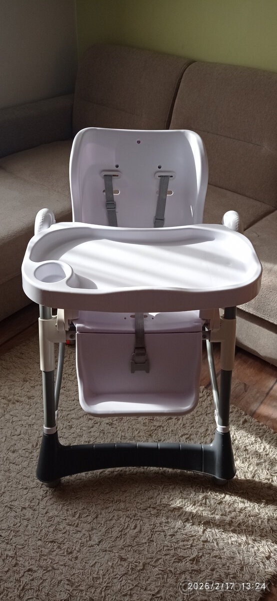 Stolička na krmenie