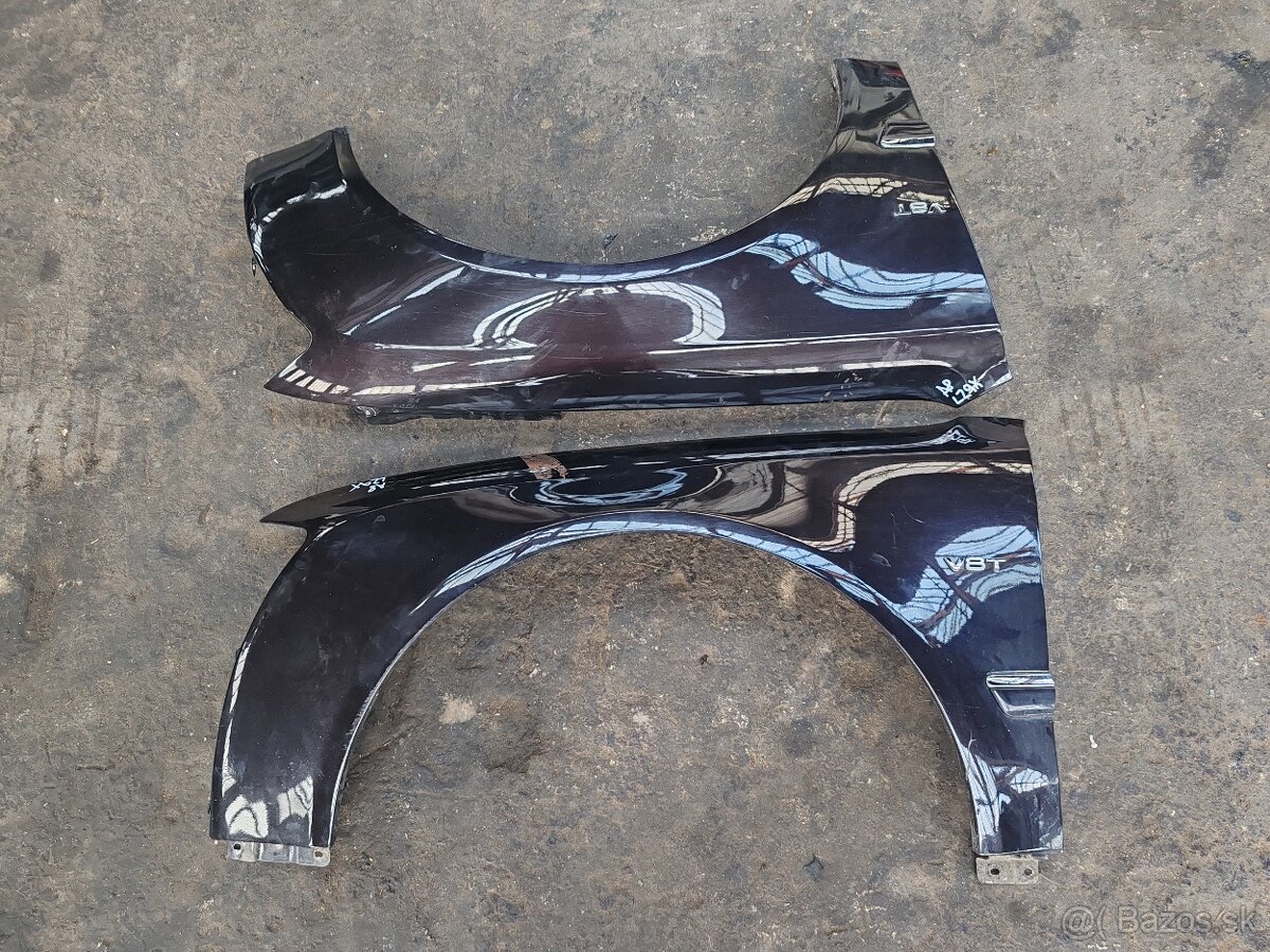 Audi A8 D3 4E predné blatniky