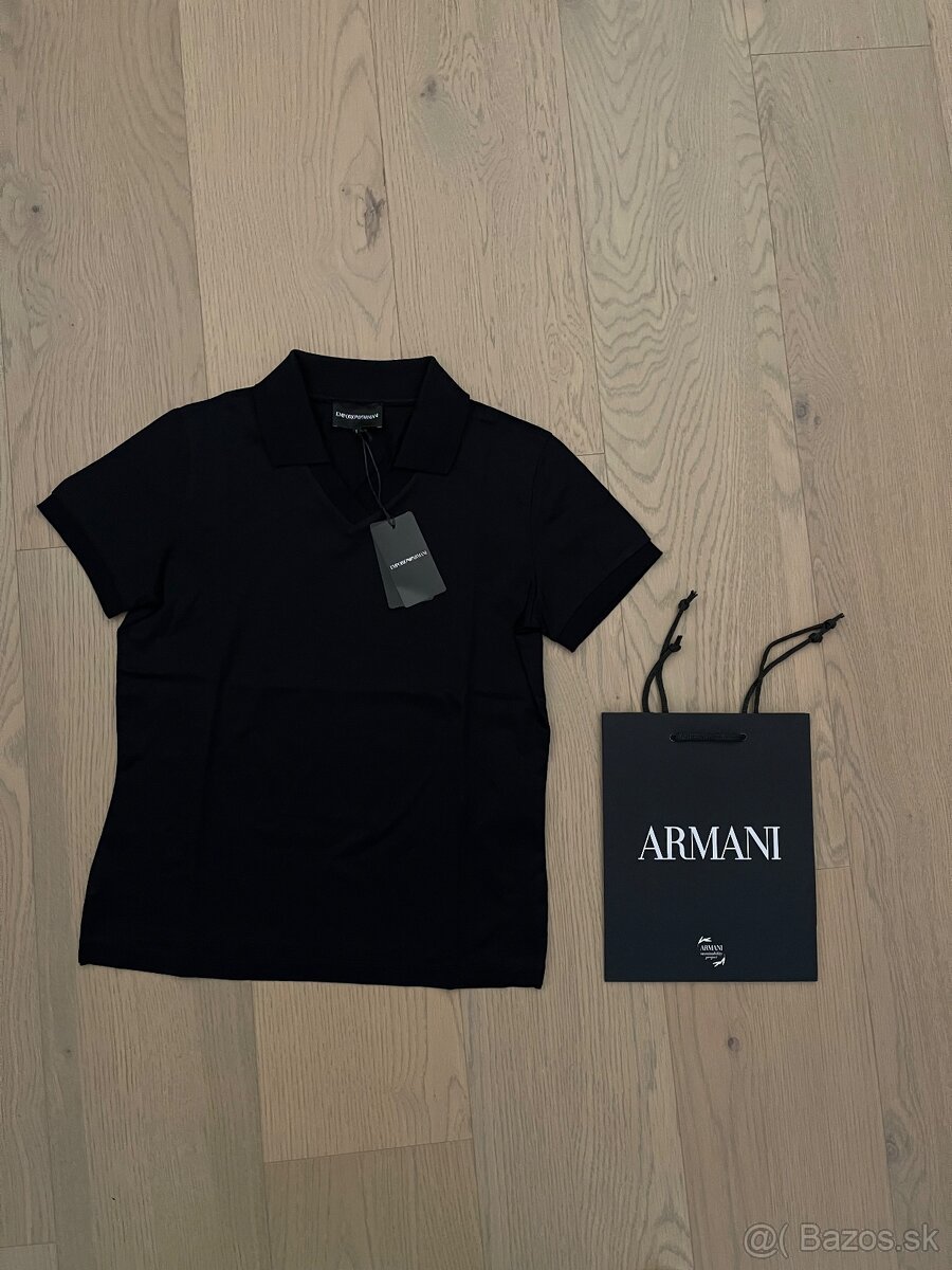 Emporio Armani tričko XS tmavomodré